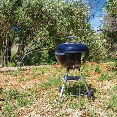 דירה 2 Bedroom Nice Apartment In Barbat *