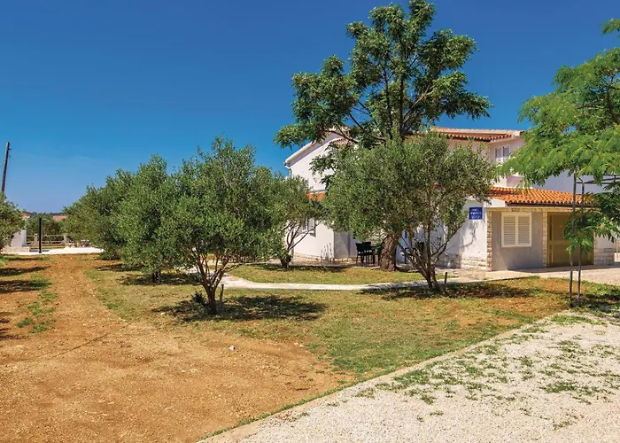 Daire 2 Bedroom Gorgeous In Barbat Barbat na Rabu